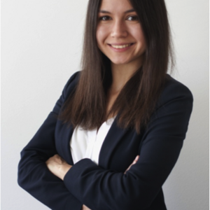 Dr. Natalia Poluhin-Ivanusa