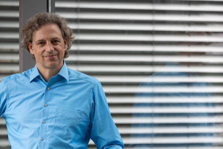 Prof. Dr. Hans P. Reiser