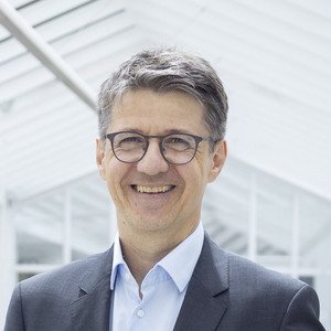 Professor Bernhard Bleyer