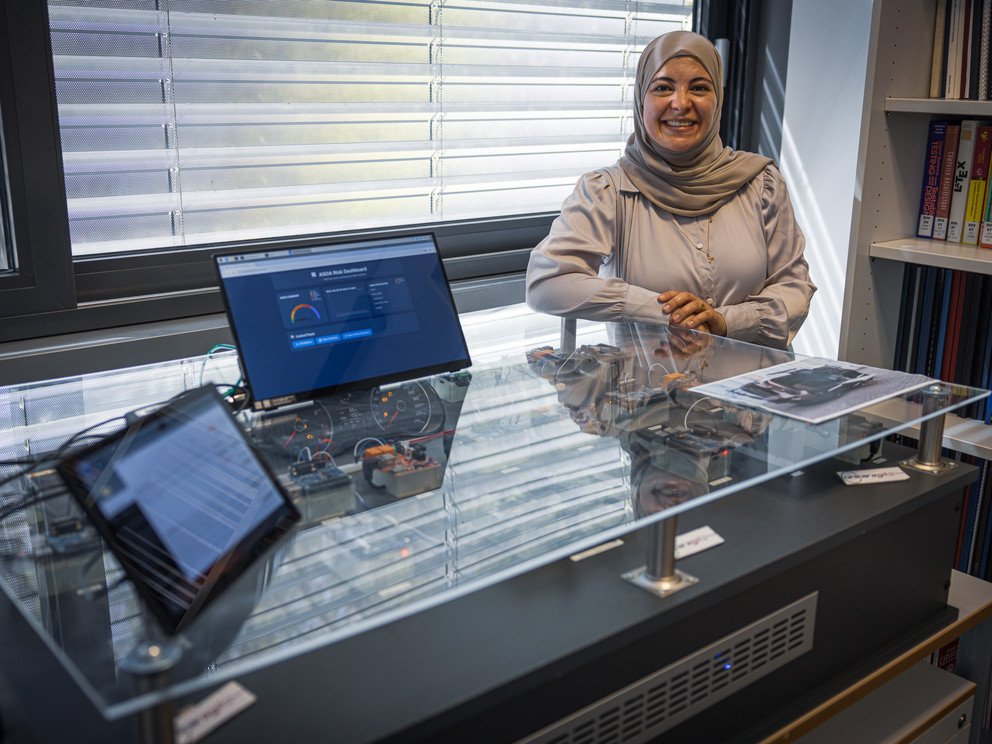 Yaman Qendah, researcher at the Chair of Computer Engineering 