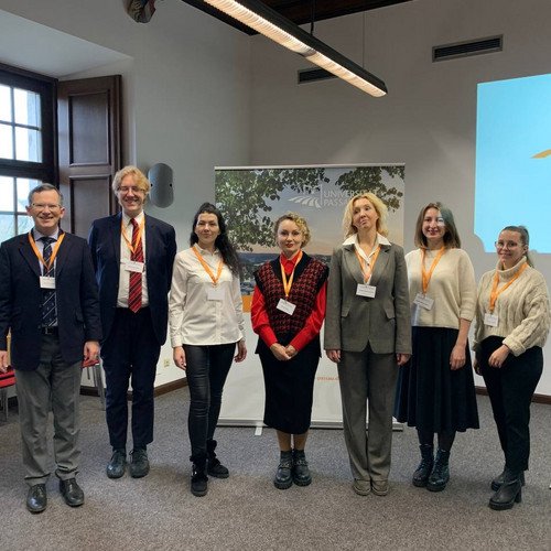 Teilnehmer*innen des deutsch-ukrainischen Symposiums f&uuml;r Cybersicherheit.