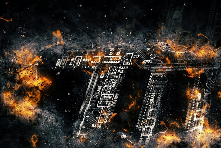 Brennende Leiterplatte. Symbolfoto: Adobe Stock