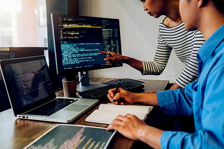 Projekt DeepCode erh&ouml;ht Code-Qualit&auml;t mittels Deep Learning