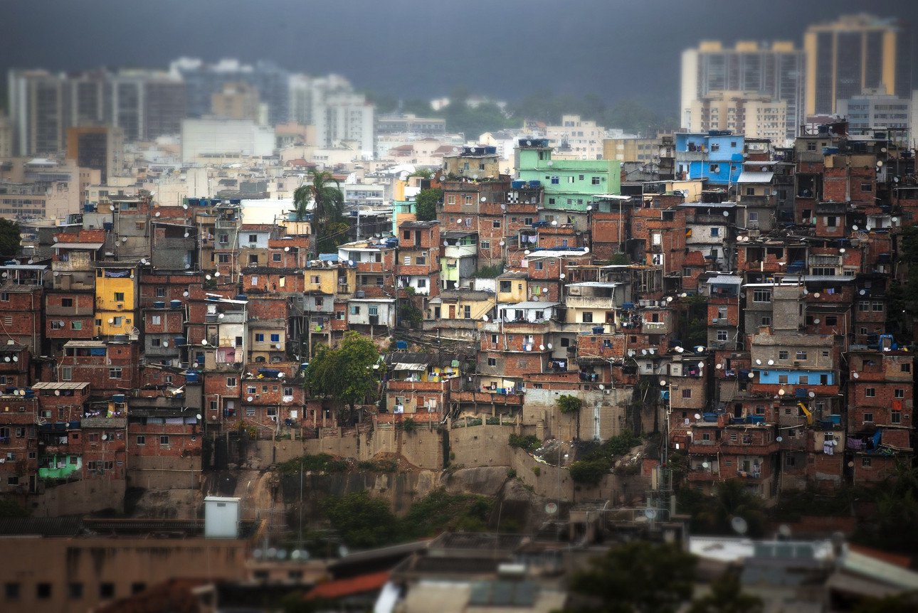 Bild von Favelas in Rio de Janeiro. Symbolbild: Colourbox
