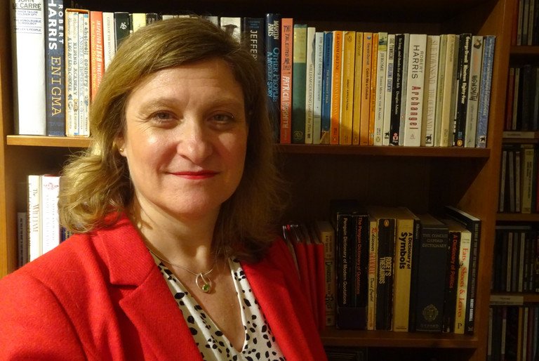 Portrait of Sandra Leaton Gray