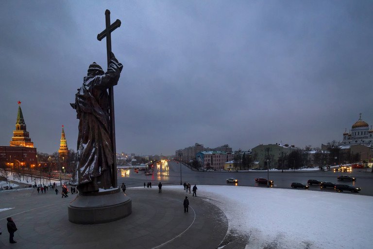 Denkmal des mittelalterlichen Gro&szlig;f&uuml;rsten Wladmir von Kiew, das Russlands Pr&auml;sident Wladimir Putin 2016 in Moskau errichten lie&szlig;. Foto: Adobe Stock