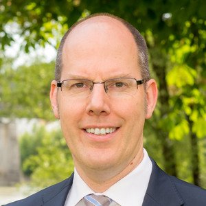 Professor Thomas Riehm