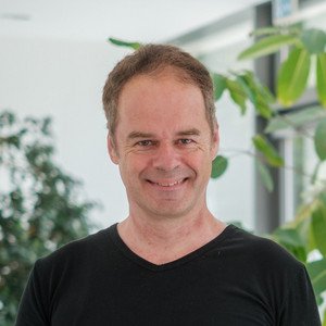 Professor Ralf Hohlfeld