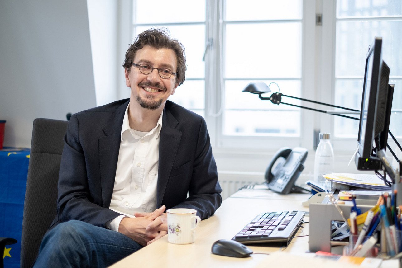 Professor Daniel G&ouml;ler